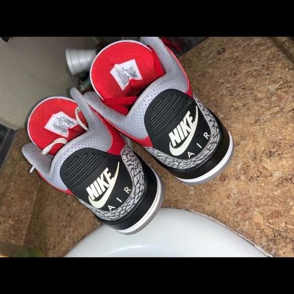 Red Jordan 3s
